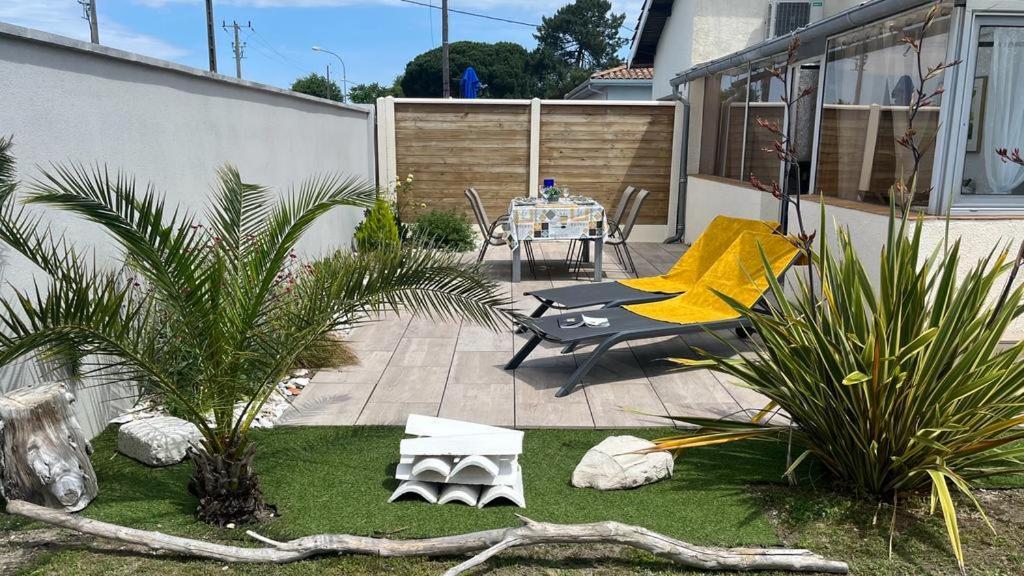MAISON TERRASSE JARDIN SANS VIS-à-VIS PARKING ANIMAUX ACCEPTES Villa Gujan-Mestras Ngoại thất bức ảnh